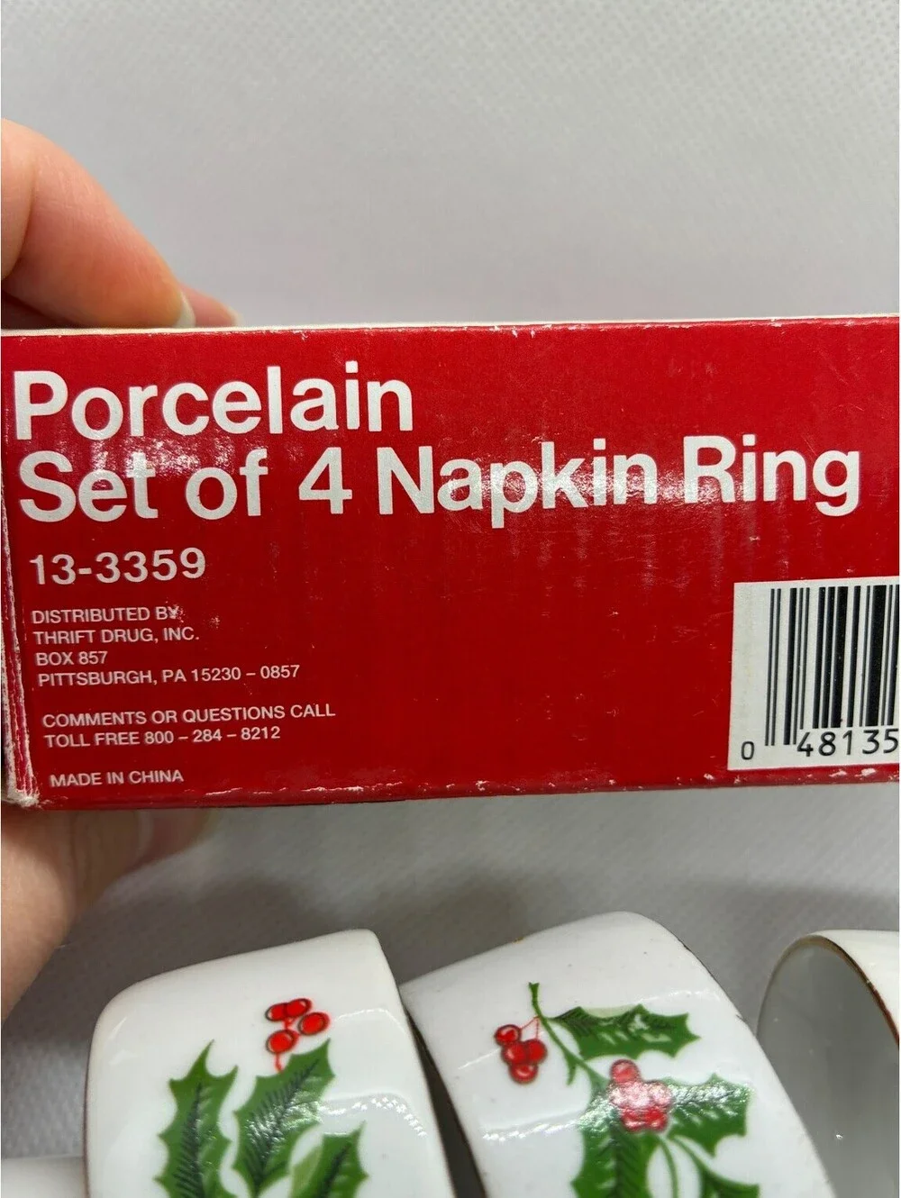 Vintage Porcelain Holly Berry Napkin Rings Set of 4 Christmas Holiday Dining
